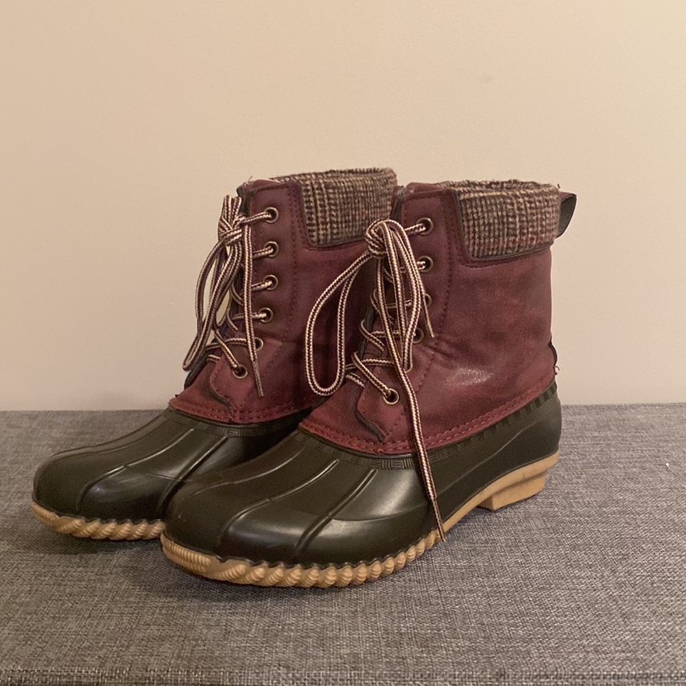 Short Duck Boots